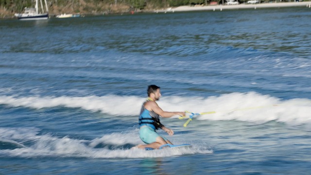 Amazon.com : ZUP DOMORE All-Purpose Water Sports Board with Pre